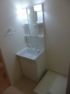 カーサ岩戸の設備|朝も楽々独立洗面台