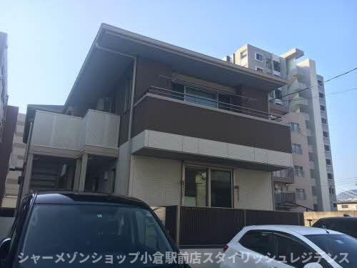 エルカーサ門司港の外観