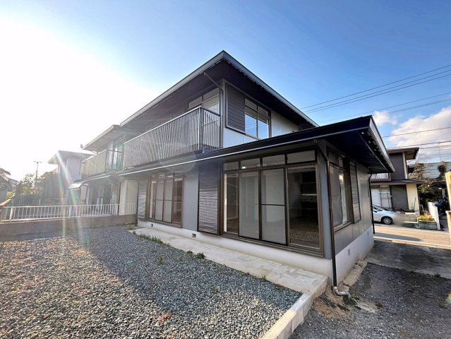 福島市沖高字樋越　中古戸建の外観