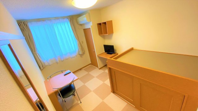 レオパレスサン六甲Ｂの居間・リビング|使いやすい居間です