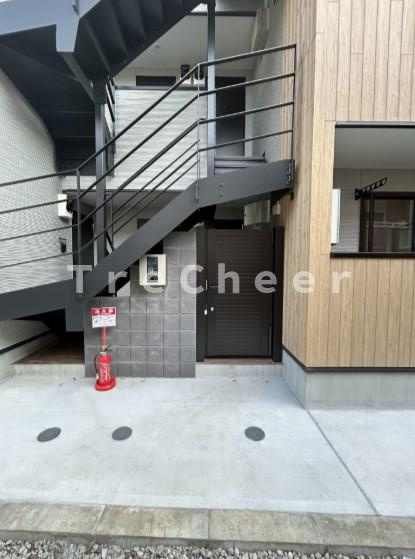メルディア巣鴨のエントランス