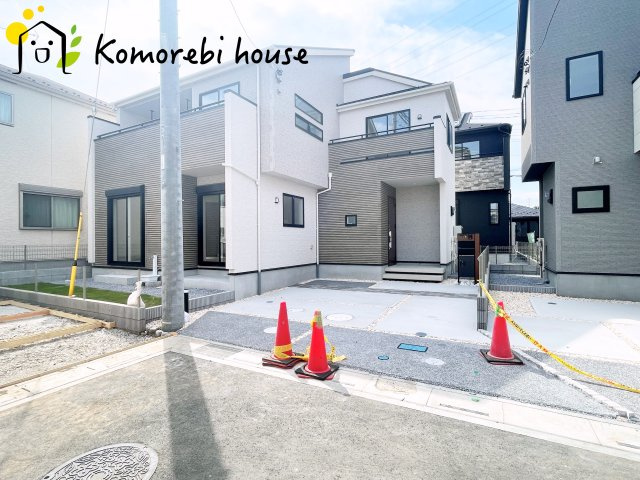 北本市中丸7丁目　新築一戸建て　ブルーミングガーデン　02の駐車場|7/11撮影