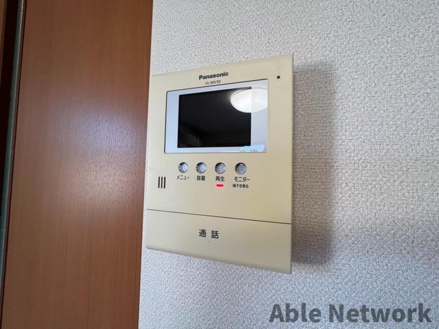 LRのセキュリティ|安心のカメラ付きインターホン