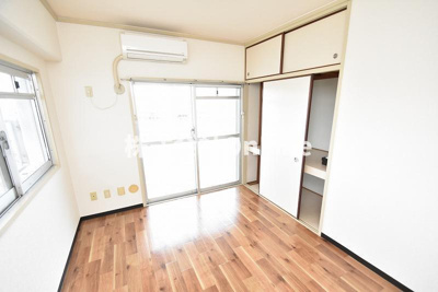 【洋室】 | シャンポール東大阪