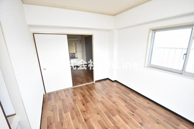 【洋室】 | シャンポール東大阪