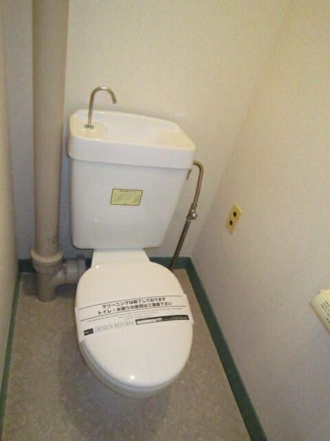 川口市新井町の賃貸マンションのトイレ