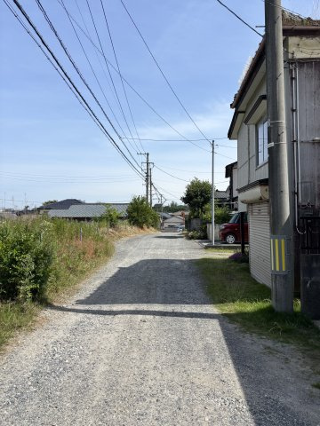 新潟市西区五十嵐一の町の前面道路含む現地写真