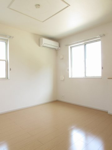 ソナチネ　Ａの居間・リビング