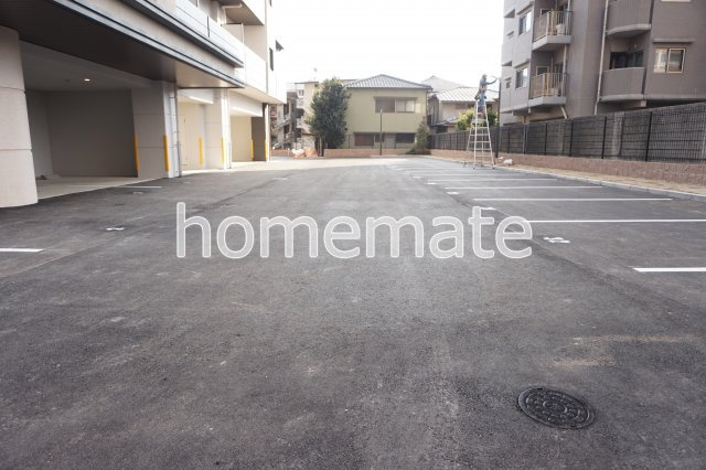 熊本市中央区九品寺２丁目の賃貸マンションの駐車場