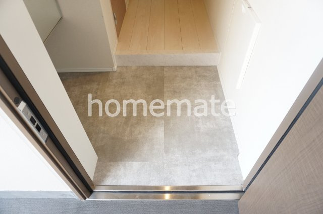 熊本市中央区九品寺２丁目の賃貸マンションの玄関