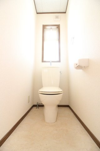 タウン三好ケ丘D棟のトイレ