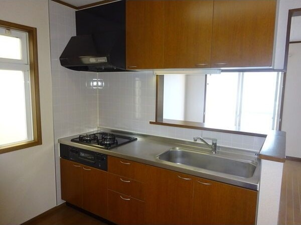 タウン三好ケ丘D棟のキッチン