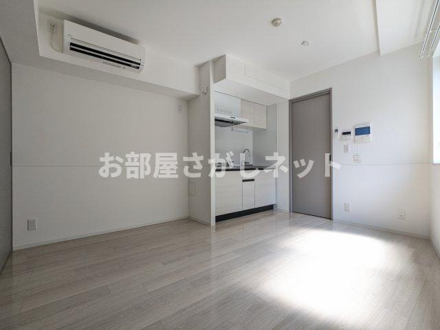 フラッフィー西早稲田の居間・リビング