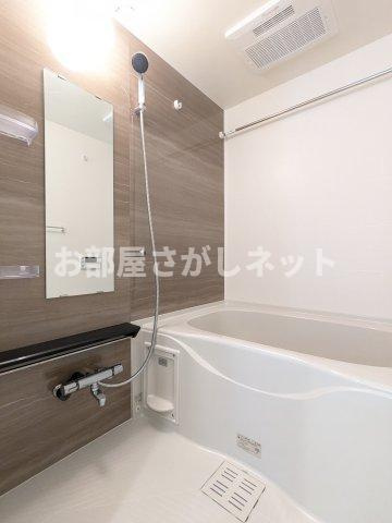 フラッフィー西早稲田の浴室