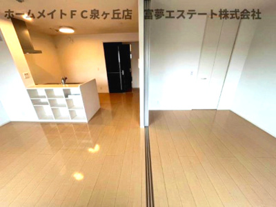 【居間・リビング】 | アンジュール | ※イメージ　反転タイプのお部屋の写真