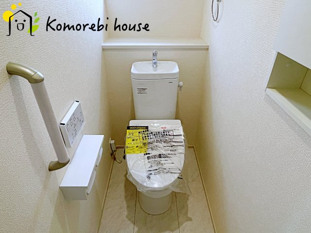 北本市中丸7丁目　新築一戸建て　ブルーミングガーデン　03のトイレ|26.6.22　撮影済み