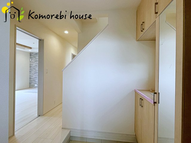 北本市中丸7丁目　新築一戸建て　ブルーミングガーデン　03の玄関|26.6.22　撮影済み