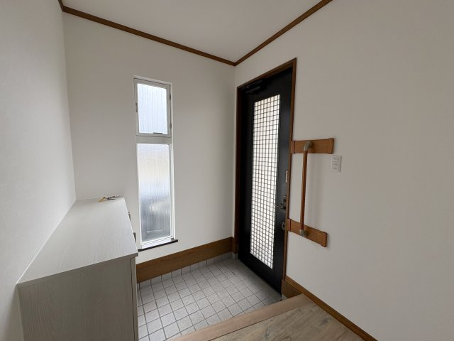 【玄関】 | 本庄市児玉町児玉　中古戸建