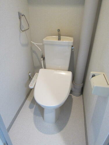 ドミ・エスポワール久留米Ⅲ【キャッシュバック対象物件】のトイレ|清潔感のあるトイレです※現状優先