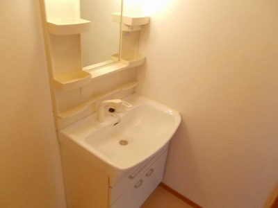 【洗面所】 | ベル・グラース | ゆったりとスペースのある洗面所