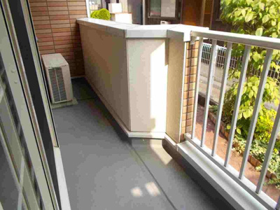 【バルコニー】 | ベル・グラース | 開放的で明るい空間を演出してくれるバルコニーです