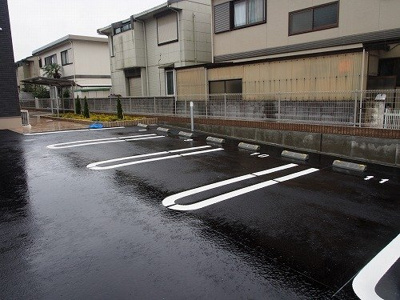 【駐車場】 | カピリナ | 駐車場があるので、車を買う予定の方も安心です