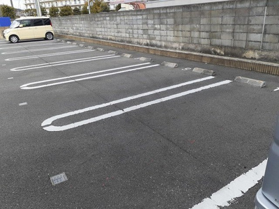【駐車場】 | エスペランサ白国Ⅰ | 駐車場です