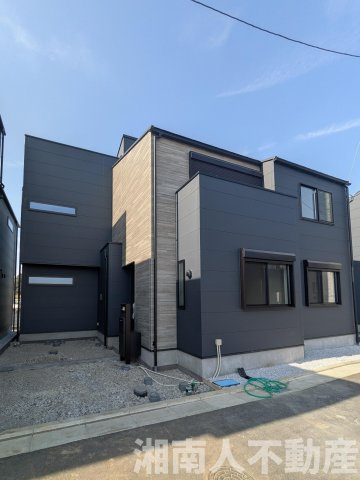 藤沢市城南５丁目１２７1－2新築戸建て