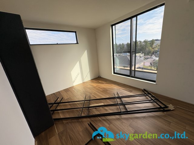 藤沢市片瀬山１丁目　新築戸建　全2号1号棟の洋室|個人の部屋や寝室として使える洋室です