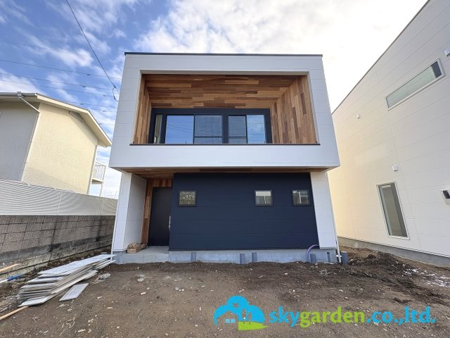 藤沢市片瀬山１丁目　新築戸建　全2号1号棟の外観|令和8年3月16日撮影（工事中）