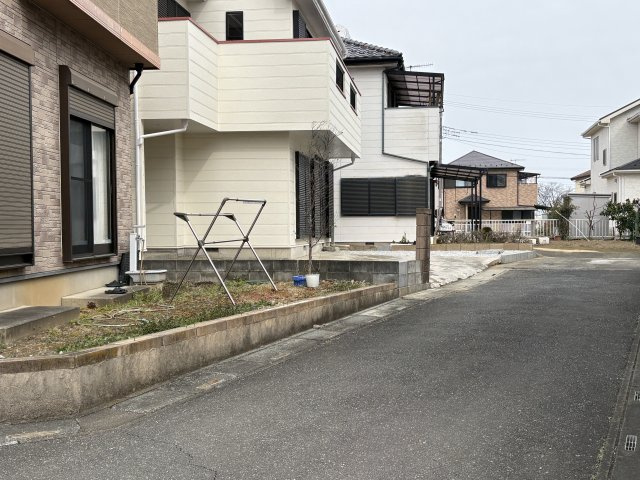 【前面道路含む現地写真】 | 本庄市児玉町児玉　中古戸建