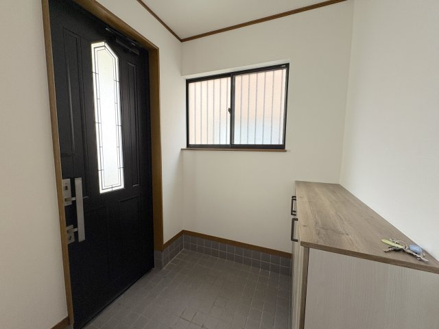 【玄関】 | 本庄市児玉町児玉　中古戸建