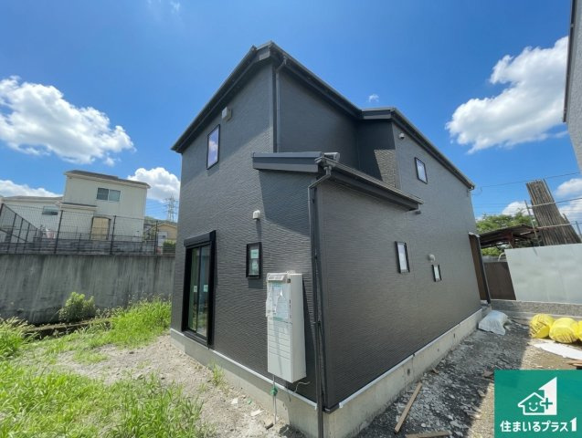 宇治市莵道池山　第1期　新築一戸建ての前面道路含む現地写真|周辺は落ち着いた街並みの住宅地！子育てがしやすい住環境です！まだ未完成ですが、現地でしかわからない事もございます。是非一度ご覧ください。