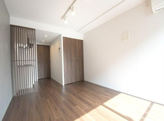 【寝室】LEGALAND市谷薬王寺