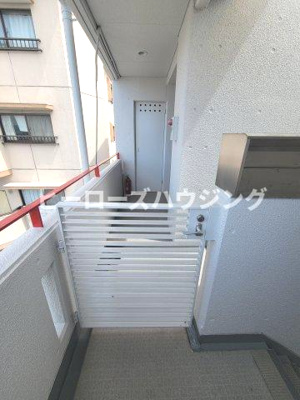 【その他】 | モアライフアサヒ | 5階はワンフロアー！戸建感覚の玄関ポーチ付きです