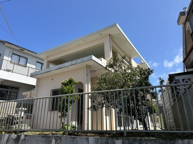 那覇市仲井真戸建て