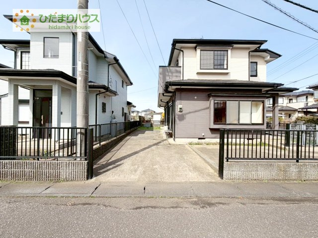 【駐車場】 | 土浦市右籾　中古戸建 | 縦と横で駐車可能で3台以上駐車可能です♪
