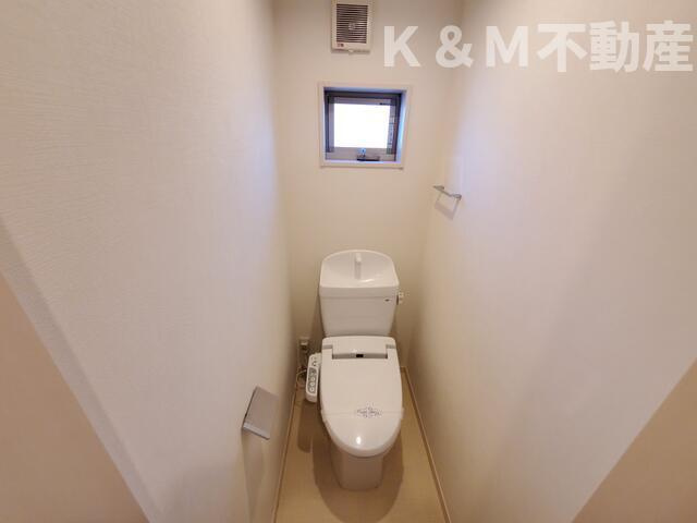 （ロフト付き）Ｇｌａｎｚ新松戸のトイレ|清潔感のあるトイレです
