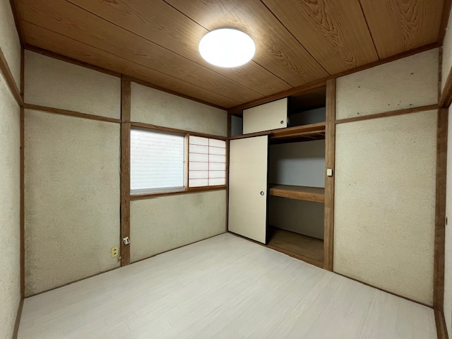 錦織東1丁目戸建の寝室
