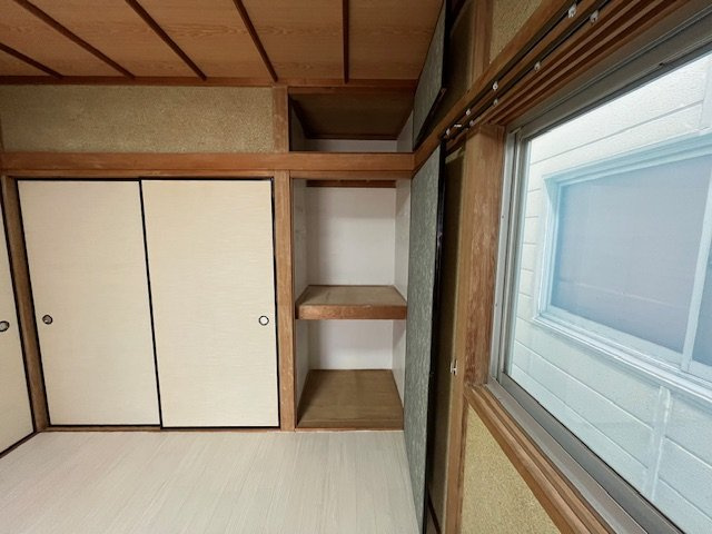 錦織東1丁目戸建の収納