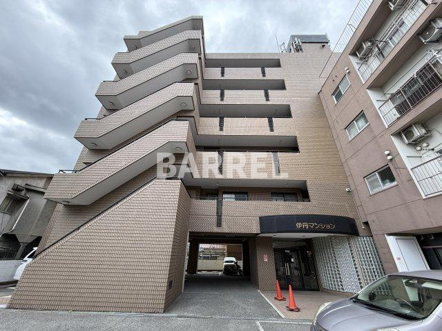 伊丹マンションの外観