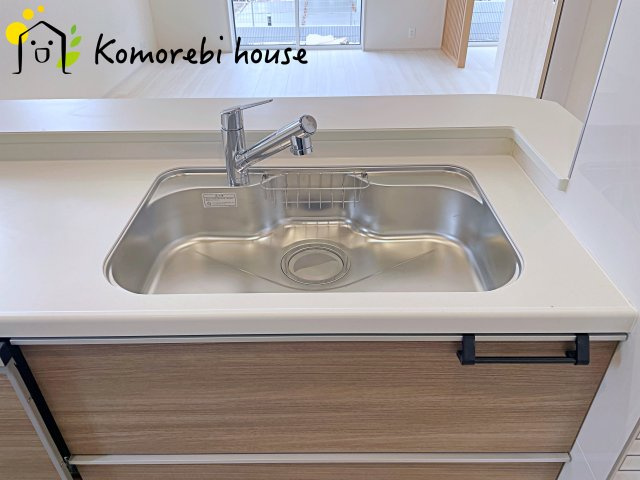 北本市中丸7丁目　新築一戸建て　ブルーミングガーデン　05のキッチン|26.6.22　撮影済み