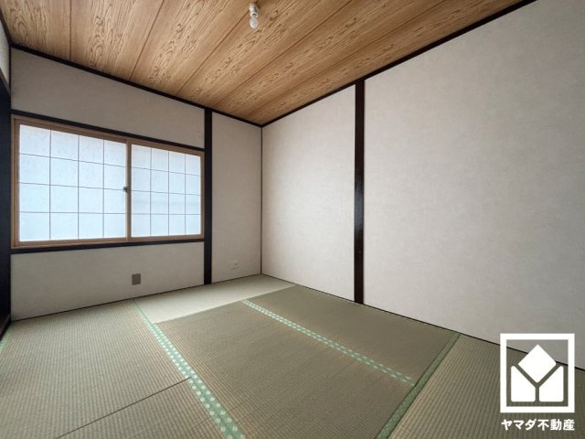 西宮市甲子園網引町の和室