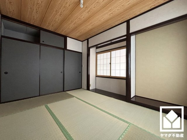 西宮市甲子園網引町の和室