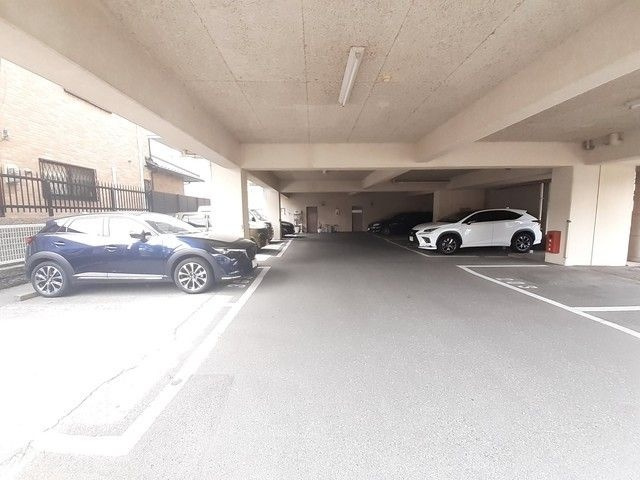 クレール空港前の駐車場