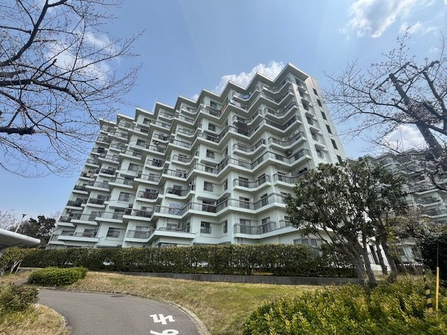 光明台ハイタウン1号棟