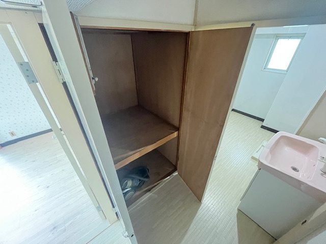 光明台ハイタウン1号棟の収納
