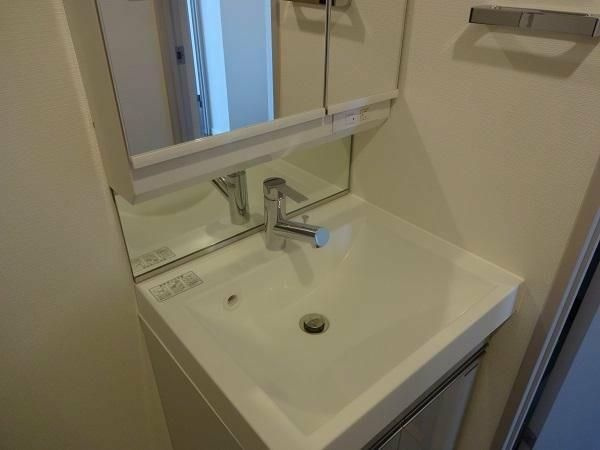 スカイコートプライム亀戸の洗面所