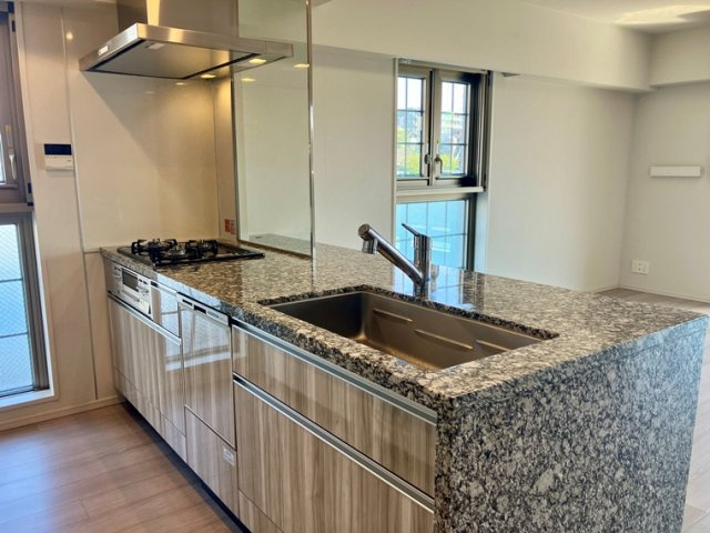 ヴェレーナシティ　パレ・ド・シエルカルティエ４のキッチン