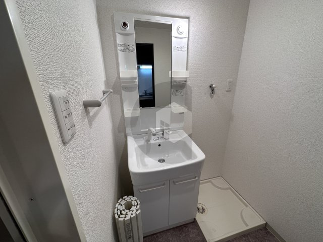 Social Villageの独立洗面台
